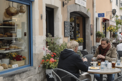 découvrez les nouveautés du 1er mai : changements des prix du gaz, réouverture des fleuristes et boulangeries, repas étudiants à 1 euro, accord mercosur signé et nouvelles tarifications des titres de séjour.