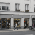 découvrez si la transformation de bureaux et commerces en logements est une solution réaliste, les enjeux et les opportunités de cette conversion immobilière.