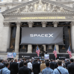 découvrez comment l'entrée triomphale de spacex en bourse illustre la domination incontestée de la finance américaine sur la scène mondiale.