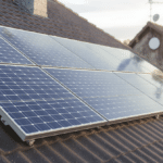 découvrez si une batterie est vraiment nécessaire pour maximiser les bénéfices de vos panneaux solaires et optimiser votre investissement énergétique.